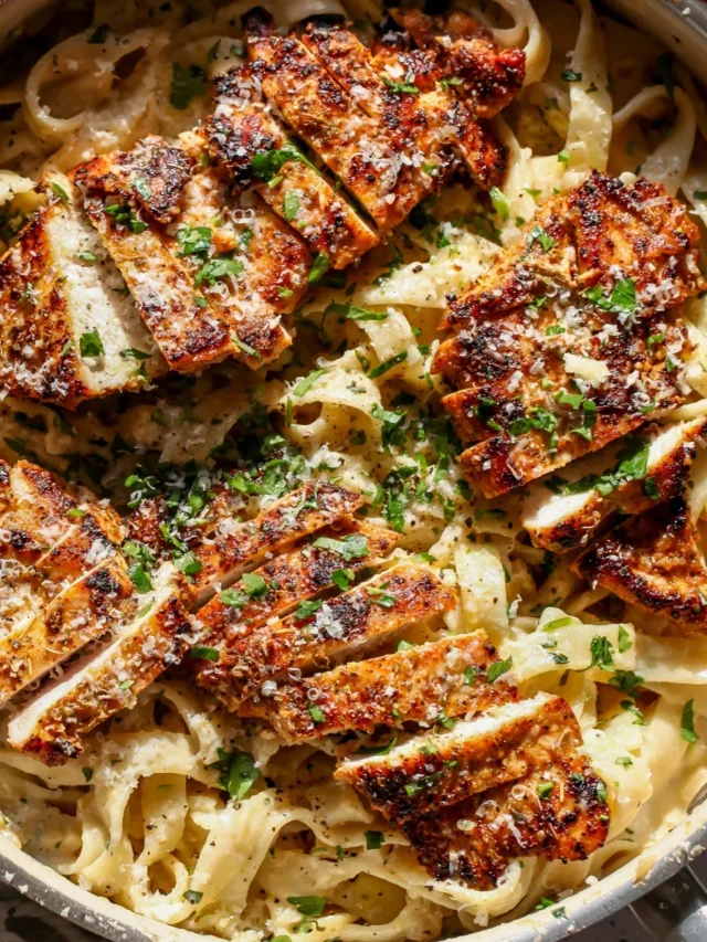 Creamy Lemon Chicken Pasta Recipe